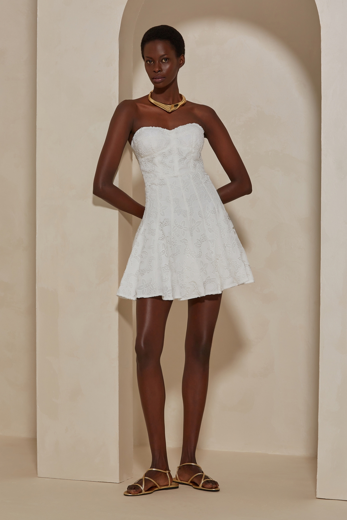 Elbise Blanche Elbise